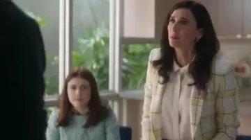 School­boy Jack­et worn by Delia (Michaela Watkins) in The Unicorn Season 1 Episode 18