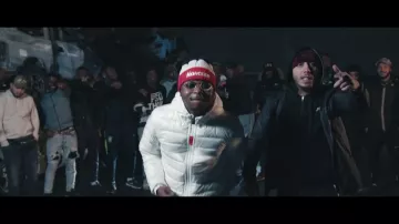 La gorra Moncler usada por Leto en el matón de Pso " Ça parle mal " ( Clip Oficial )