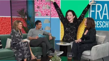Karen millen Snake Print Mi­di Shirt Dress, Navy/Mul­ti worn by Kit Hoover on Access March 12, 2020