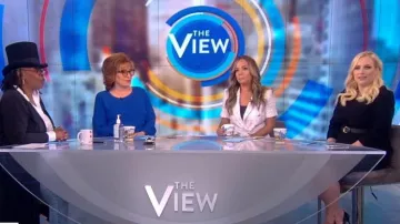 Veronica beard White Tweed Blaz­er worn by Sunny Hostin on The View March 12, 2020