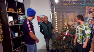 La Funko POP d'Hollywood Hulk Hogan de Raphaël Carlier dans CONCOURS D'ANECDOTES #7 vs ERIC & RAMZY