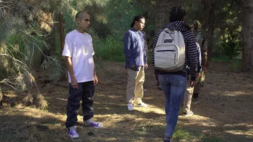 Champion blanc sac à dos comme on le voit Sur Mon Bloc (S03E08)