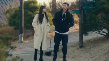 Cream Coat worn by Oh Soo Ah (Kwon Nara) in Itaewon Class Episode 7