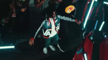 The jacket Vans x BMW worn by MLB in its clip Raikkonen 