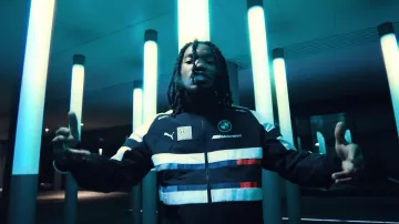 La chaqueta Puma x BMW que lleva LMB en su clip Raikkonen 