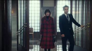 Red Check Wool Coat worn by Jo Yi Seo (Kim Da-mi) in Itaewon Class Season 1 Episode 8