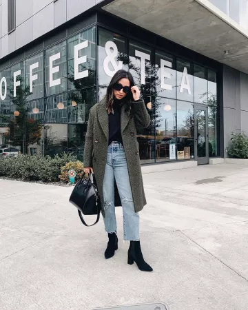 Givenchy Leather Satchel of Crystalin Da Silva on the Instagram account @crystalinmarie