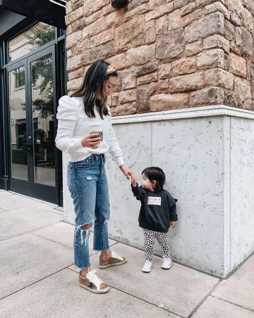 Sweat-shirt Blanc de Crystalin Da Silva sur l'Instagram account @laurenxwatsonnn