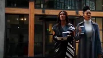 Robe en cuir portés par Rachel Audubon (Michelle Ryan se Baigner) dans Toute la Remontée de la Saison 1 Épisode 18