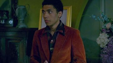 Corduroy Orange Blazer worn by Ambrose Spellman (Chance Perdomo) in Chilling Adventures of Sabrina (S01E03)