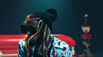 Noah nyc Black 'De­liv­er Us From Evil' Beanie worn by Lil Wayne in the music video Lil Wayne - Mama Mia (Official Video)