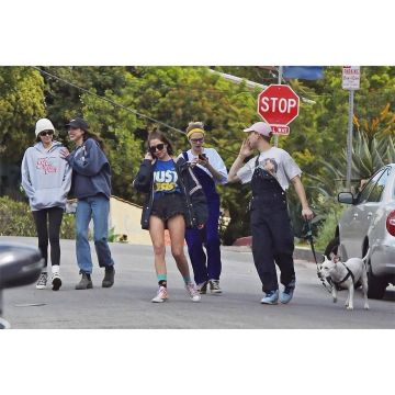 Golden goose Multicolores Superstar Ponyhair porté par Cara Delevingne Los Angeles le 17 Mars 2020