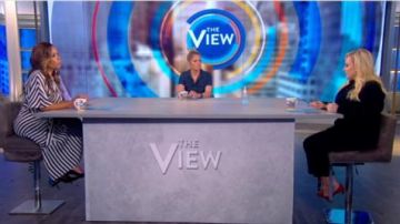 Stella Mccartney Striped Short-Sleeve Mi­di Dress with Belt worn by Sunny Hostin on The View March 19, 2020