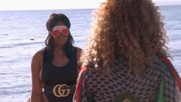 Gros GG Perle Ceinture porté par Marlo Hampton dans Le Real Housewives of Atlanta la Saison 12 Épisode 19