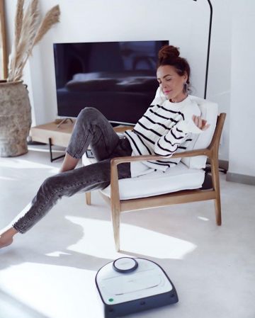 Le pull marinière de Amélie sur le compte Instagram de @looknatamelie