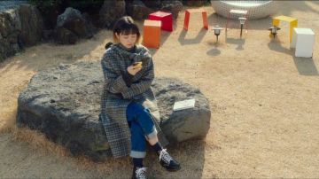 Stud­ded Lace-up Boots worn by Jo Yi Seo (Kim Da-mi) in Itaewon Class Eisode 12