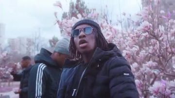 La doudoune noire Schott de Liim's dans son clip Dans la tess