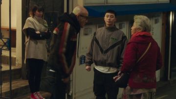 Brown Roll Neck Sweater worn by Jo Yi Seo (Kim Da-mi) in Itaewon Class Season 1 Episode 9