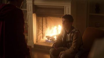 The jacket knit Lacoste Live plaid worn by Ander (Arón Piper) in the series Elite (Season 3 Episode 1)