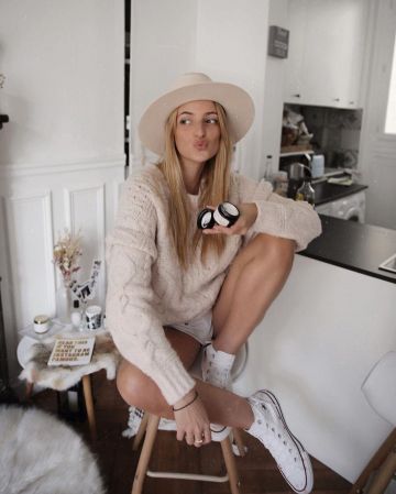 Sneakers Converse Mixed All Star high tops white Manon Laime on his account Instagram @manonlaime