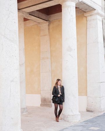 Bolso Black Loulou Saint Laurent de Maud en su cuenta de Instagram @maudinettte