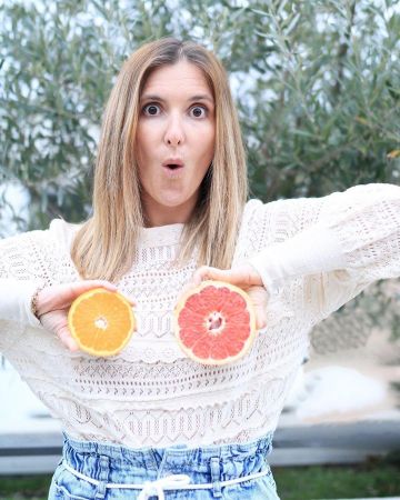 El suéter beige de Maud bordado de Zara en su cuenta de Instagram @maudinettte