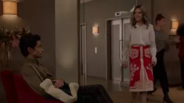 Gucci Red Mi­di Skirt worn by Sutton Brady (Meghann Fahy) in The Bold Type Season 4 Episode 10