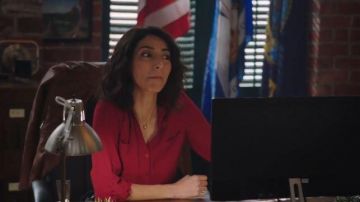Convertible Sleeve Portofino Shirt worn by  Hannah Khoury (Necar Zadegan) in NCIS: New Orleans Season 6 Episode 18