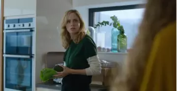 Col­or Block Hood­ie worn by Emily (Sophie Rundle) in The Nest Season 1 Episode 2