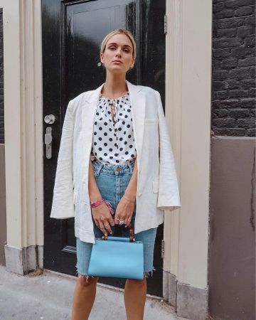 Denim Short de Naaomi en la cuenta de Instagram @naaomiross