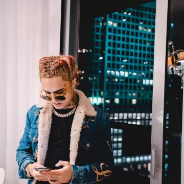 La veste en jean brodée de Lil Pump sur son compte Instagram @lilpump