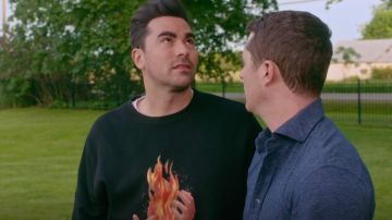 Off-White fire print long sleeve sweatshirt worn by David Rose (Daniel Levy) in Schitt's Creek (S06E13)