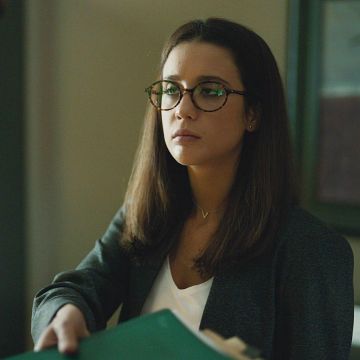 Glasses flaking of María Pedraza on his account Instagram @mariapedraza_