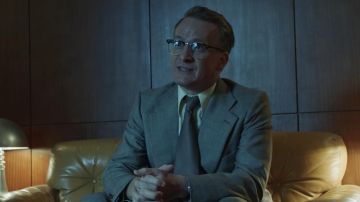 Ray-Ban Square metal eyeglasses frames worn by Dennis Kohler (Jamie Parker) as seen in Treadstone (S01E02)