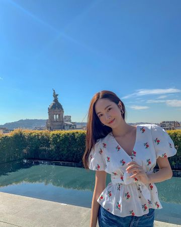 Rosalie Brodé Haut de Jessica Jung sur l'Instagram account @jessica.syj