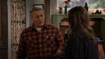 Carhartt Robuste Flex Hamilton composant logiciel Enfichable de l'Avant à Carreaux portée par Adam Burns (Matt LeBlanc), dans l'Homme, avec un Plan à la Saison 4 Épisode 1