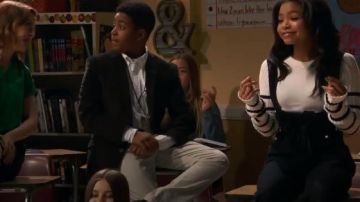 White Striped Cropped Sweater worn by Nia Baxter (Navia Robinson) in Raven's Home Season 3 Episode 22