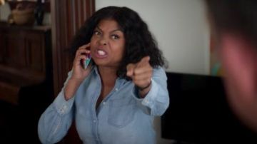 Chemise en jean porté par Vanessa Manning (Taraji P. Henson) comme on le voit dans le Café et Kareem