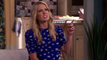 Blue Floral Short Sleeve Top worn by Cassy (Allison Munn) in The Big Show Show Season 1 Episode 1