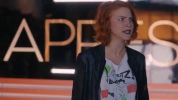 White Print TShirt worn by Anne Carlson (Danielle Kind) in Workin' Moms Season 4 Episode 8