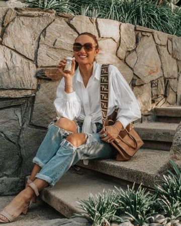 Chloé Lunettes de soleil de Shalice Noel sur l'Instagram account @shalicenoel