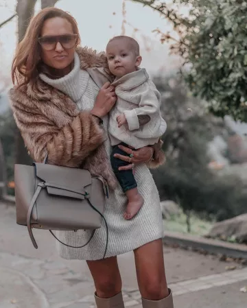 Brinley Faux Manteau de Fourrure de Shalice Noel sur l'Instagram account @shalicenoel