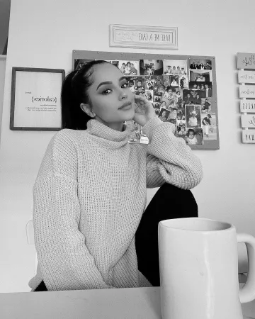 Stone High Neck Jumper beige worn by Becky G on her Instagram account @iambeckyg