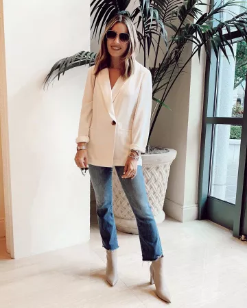 Marc fisher ltd Toe Booties de Jaime Shrayber sur l'Instagram account @jaimeshrayber