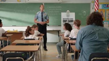 Adidas Superstar Sneakers en blanco usado por Johan Johnson (Ethan William Childress) como se ve en mixed-ish (S01E20)