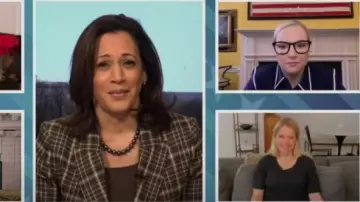 Tory burch Navy blue con­trast trim but­ton down shirt worn by Meghan McCain on The View April 8, 2020