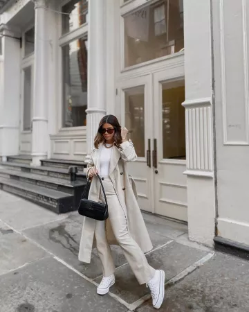 Converse Sneakers de Tiffany Jais en la cuenta de Instagram @flauntandcenter