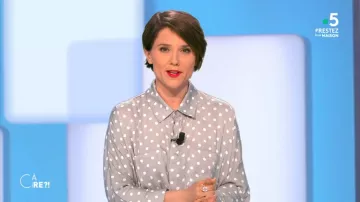 The shirt classic v-neck loose-fitting printed polka dot Gray Melanie Taravant in C to tell the 10.04.2020