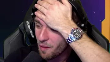 La montre Rolex GMT-Master en acier de Squeezie dans la vidéo YouTube TU PERDS, TU PAIES ! (ft. Squeezie, Gotaga, Micka, Doigby, ZeratoR)