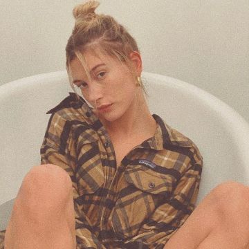 La patagonie Isolé Fjord Flannel Veste portée par Hailey Baldwin et Justin Bieber Instagram le 10 avril 2020
